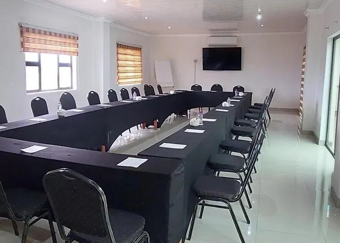 Zovuyo Hotel